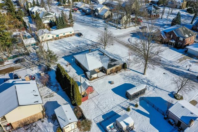 39151 Wanda Avenue, Sterling Heights, MI 48313