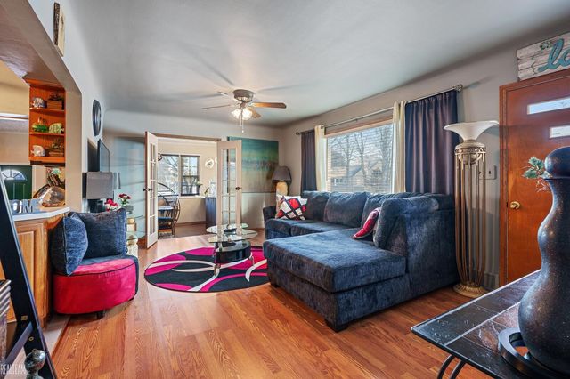 39151 Wanda Avenue, Sterling Heights, MI 48313