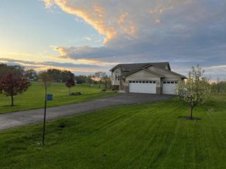 10590 257th Avenue NW, Zimmerman, MN 55398