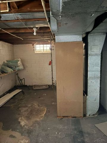 4807 Birchcrest Drive, Flint, MI 48504