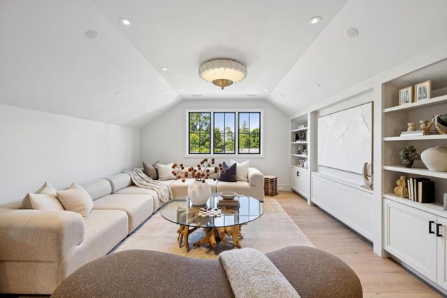 1950 Ralston Avenue, Hillsborough, CA 94010