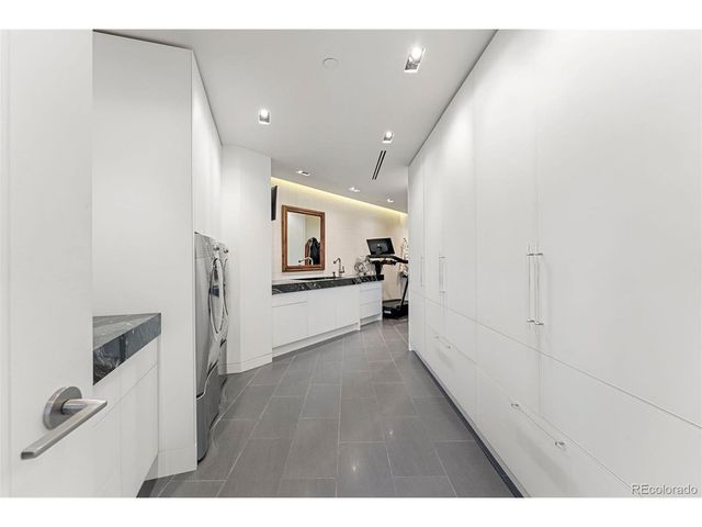1610 Little Raven St PH6, Denver, CO 80202