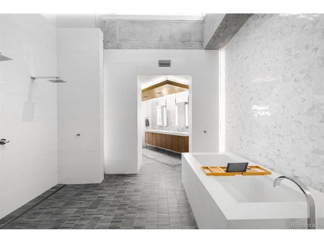 1610 Little Raven St PH6, Denver, CO 80202