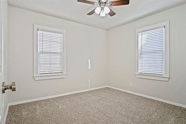 1012 Elmwood Drive, Guthrie, OK 73044