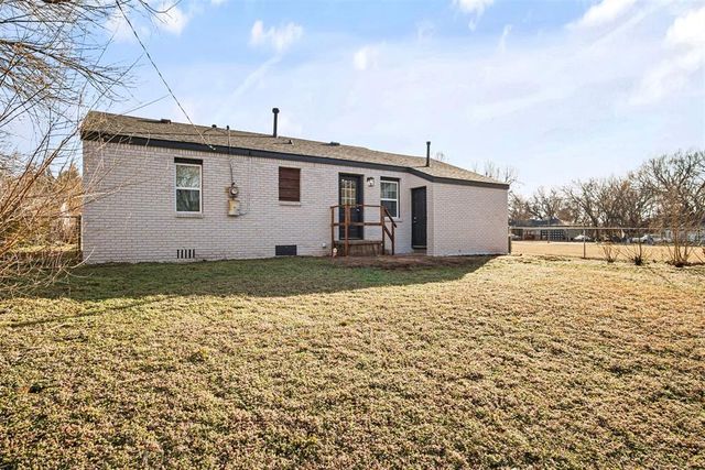 1012 Elmwood Drive, Guthrie, OK 73044