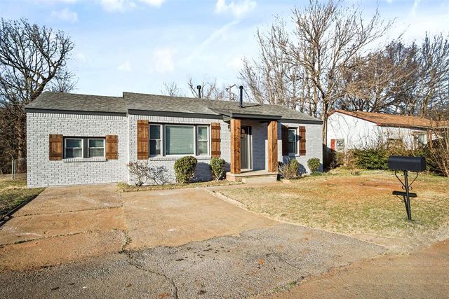 1012 Elmwood Drive, Guthrie, OK 73044