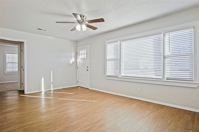 1012 Elmwood Drive, Guthrie, OK 73044