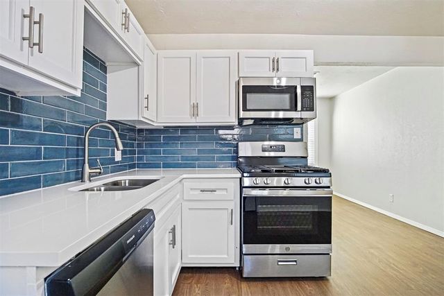 1012 Elmwood Drive, Guthrie, OK 73044