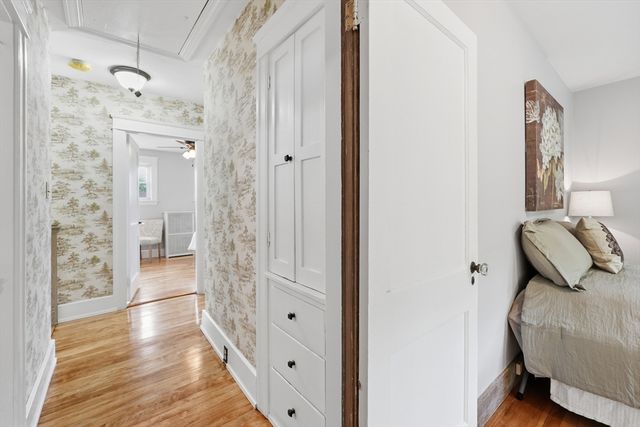 11 Wildrose Avenue, Worcester, MA 01602