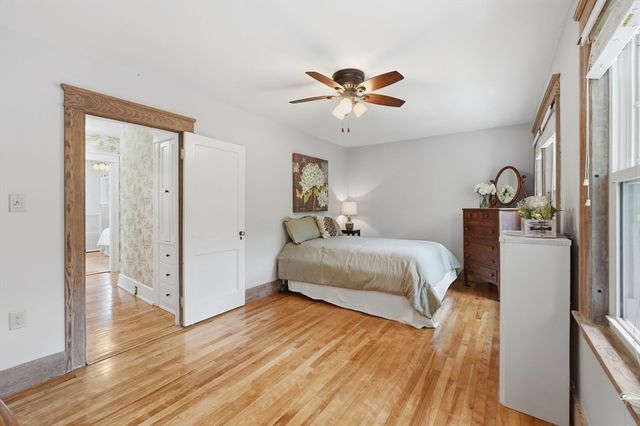 11 Wildrose Avenue, Worcester, MA 01602