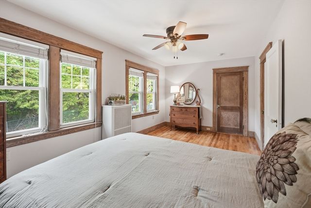 11 Wildrose Avenue, Worcester, MA 01602