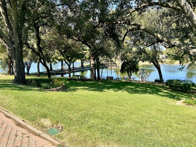 2804 Quail Ridge Drive, Carrollton, TX 75006