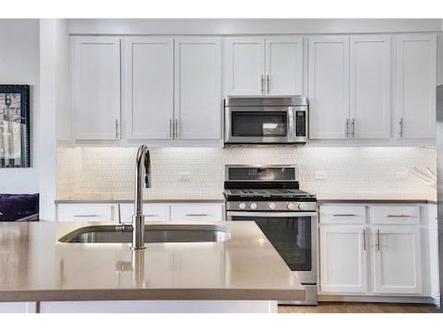3401 Arapahoe Ave F-402, Boulder, CO 80303