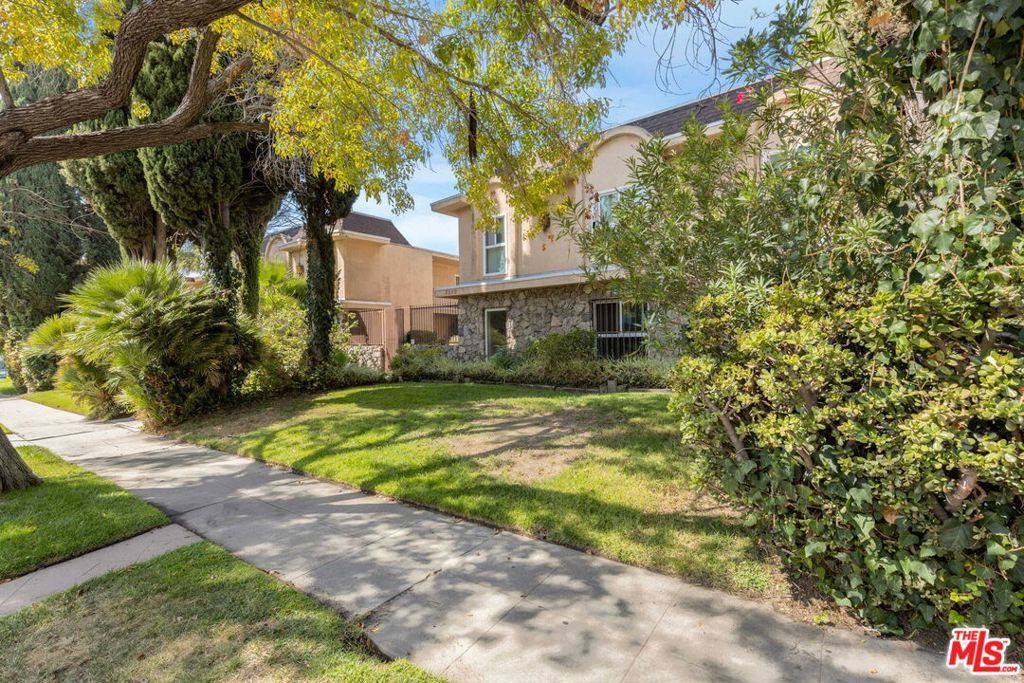 5329 Agnes Avenue, Valley Village, CA 91607 — photo 4
