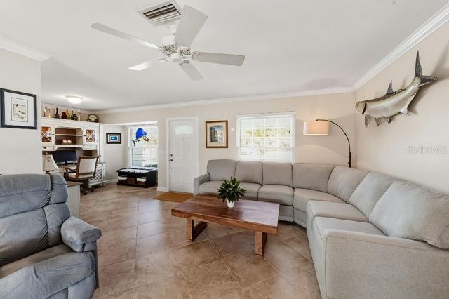 529 67TH STREET, Holmes Beach, FL 34217