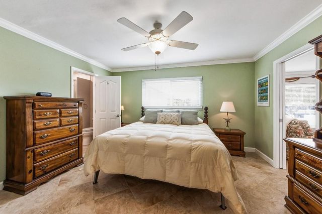 529 67TH STREET, Holmes Beach, FL 34217