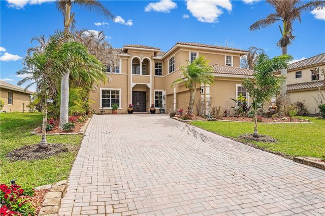 1120 Amethyst Drive SW, Vero Beach, FL 32968