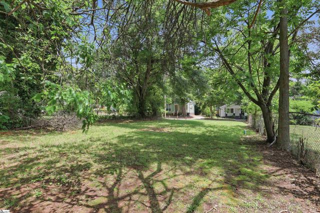 19 Valentine Street, Greenville, SC 29601