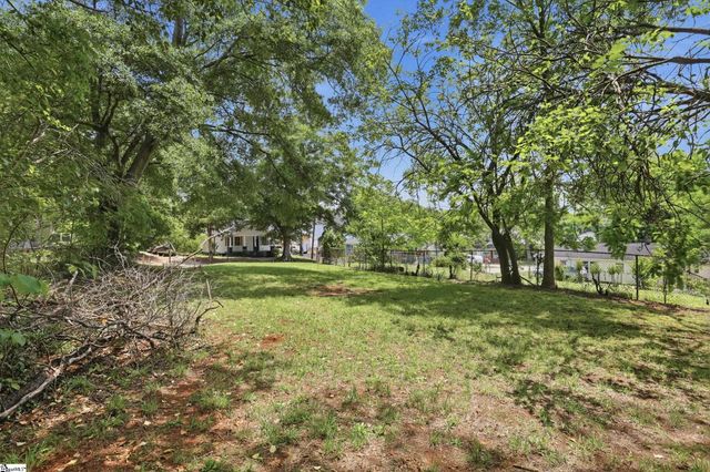 19 Valentine Street, Greenville, SC 29601