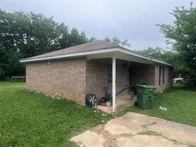 5252 Levenson Road, Montgomery, AL 36108
