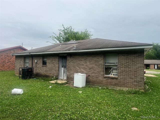 5252 Levenson Road, Montgomery, AL 36108