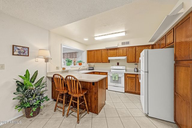 7962 E FLORENCE Avenue, Mesa, AZ 85208