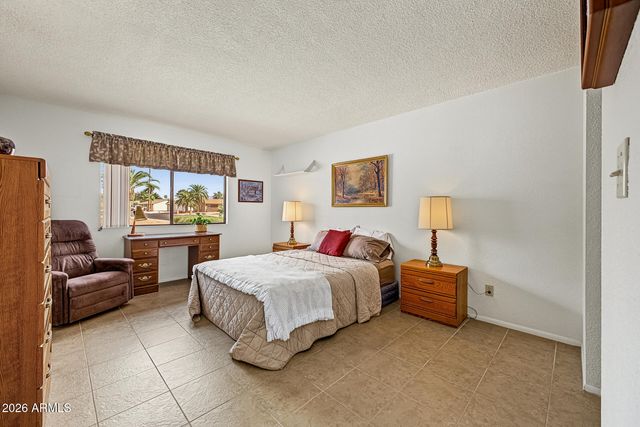 7962 E FLORENCE Avenue, Mesa, AZ 85208