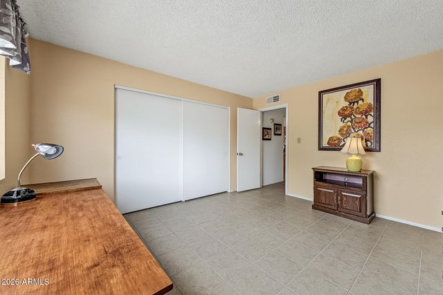 7962 E FLORENCE Avenue, Mesa, AZ 85208
