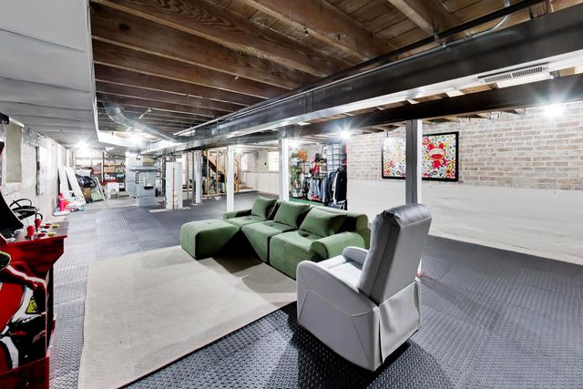 6217 W Grace Street, Chicago, IL 60634