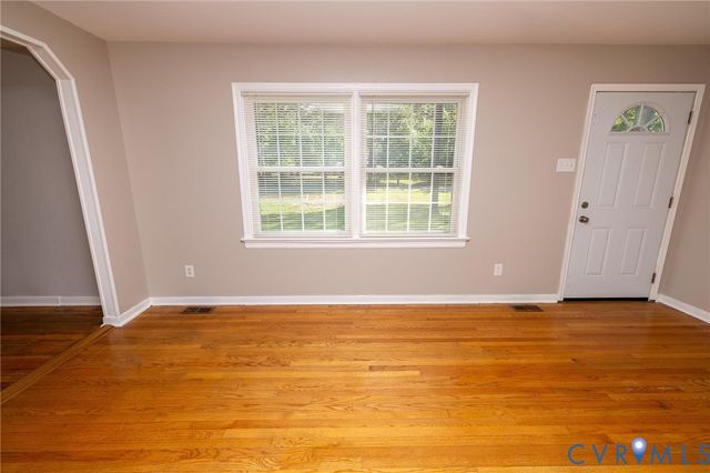 5401 Cranemore Rd, Henrico, VA 23231