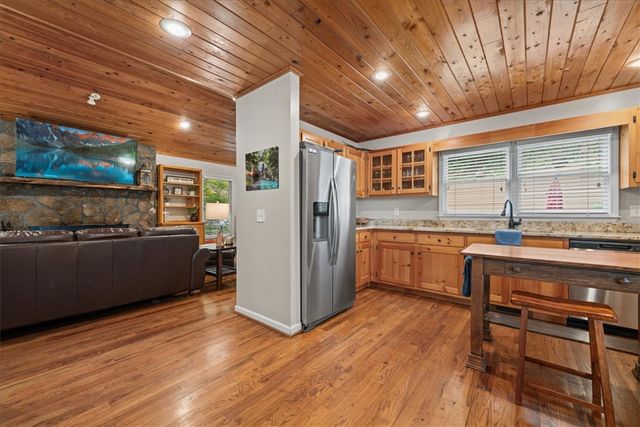 255 Horseshoe Bend Drive, Westminster, SC 29693