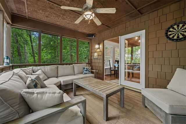 255 Horseshoe Bend Drive, Westminster, SC 29693