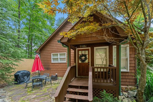 255 Horseshoe Bend Drive, Westminster, SC 29693