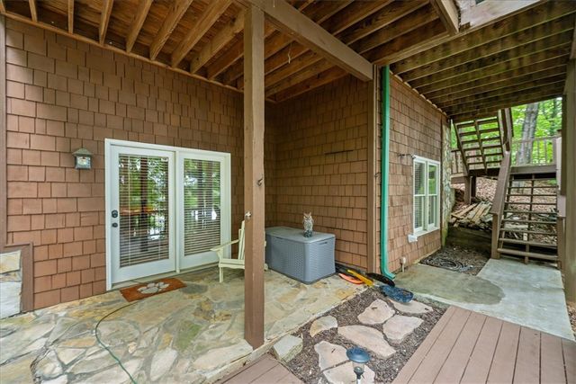 255 Horseshoe Bend Drive, Westminster, SC 29693