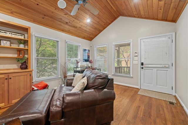 255 Horseshoe Bend Drive, Westminster, SC 29693