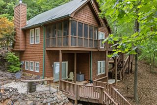 255 Horseshoe Bend Drive, Westminster, SC 29693