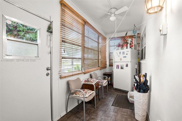 4851 NW 21st St 107, Lauderhill, FL 33313