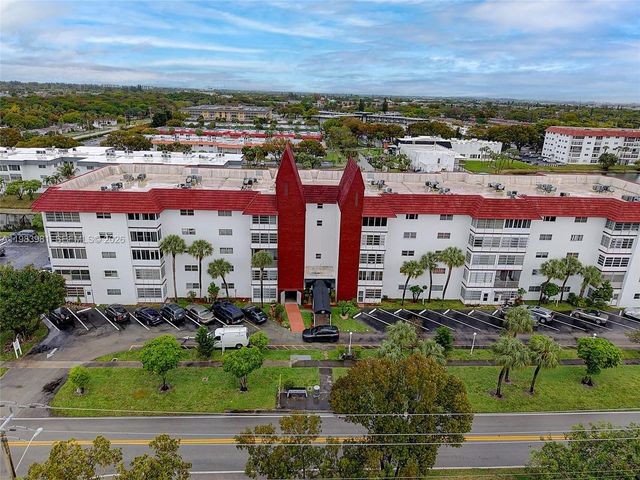 4851 NW 21st St 107, Lauderhill, FL 33313