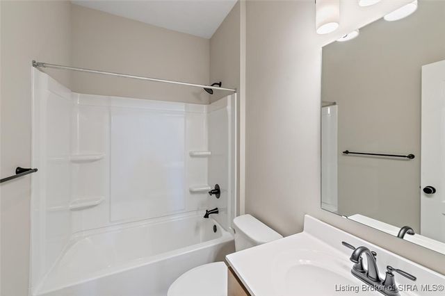 2007 Augusta Parkway, Henryville, IN 47126