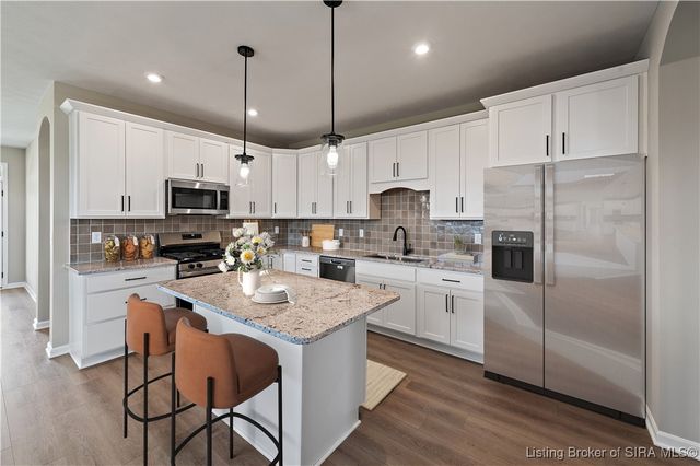 2007 Augusta Parkway, Henryville, IN 47126