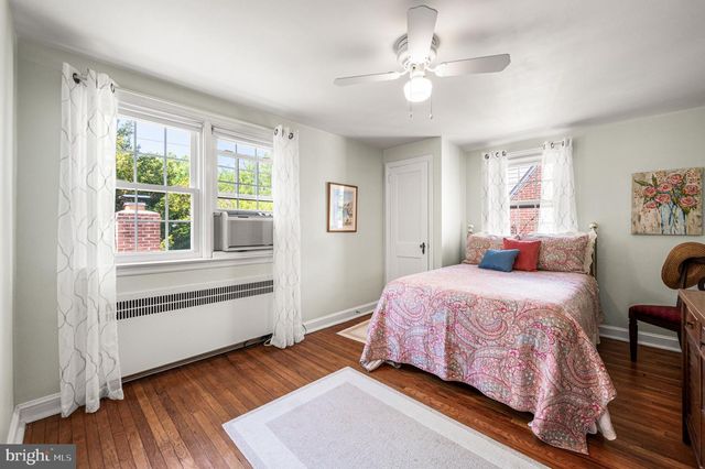 314 WALNUT HILL LN, Havertown, PA 19083