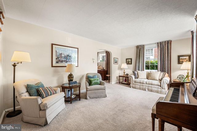 314 WALNUT HILL LN, Havertown, PA 19083