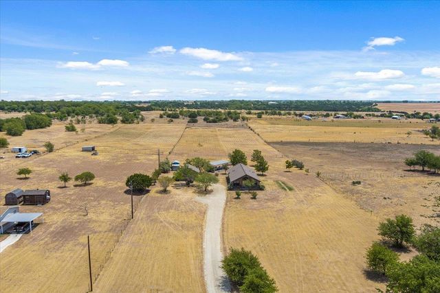 1325 County Road 269, Oglesby, TX 76561