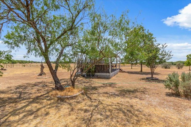 1325 County Road 269, Oglesby, TX 76561