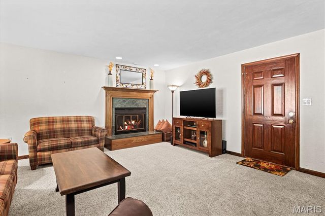 25 Forest Gate Drive, Belleville, IL 62220