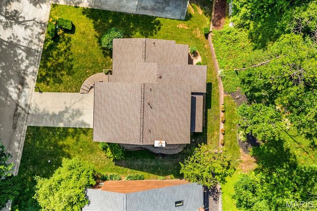 25 Forest Gate Drive, Belleville, IL 62220