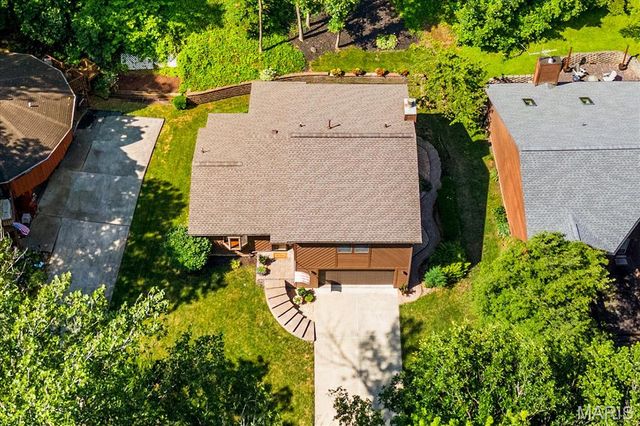 25 Forest Gate Drive, Belleville, IL 62220
