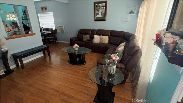 838 Sycamore Court, Upland, CA 91786