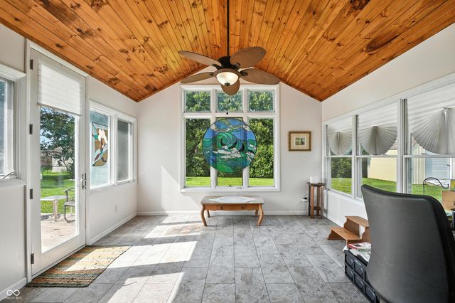 196 E 600 N, Alexandria, IN 46001