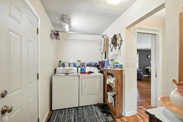 196 E 600 N, Alexandria, IN 46001